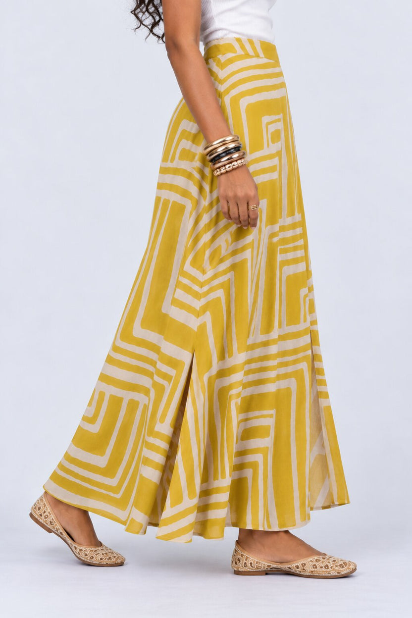 Womens Yellow Geometric Print Side Slit Maxi Skirt - Image 2