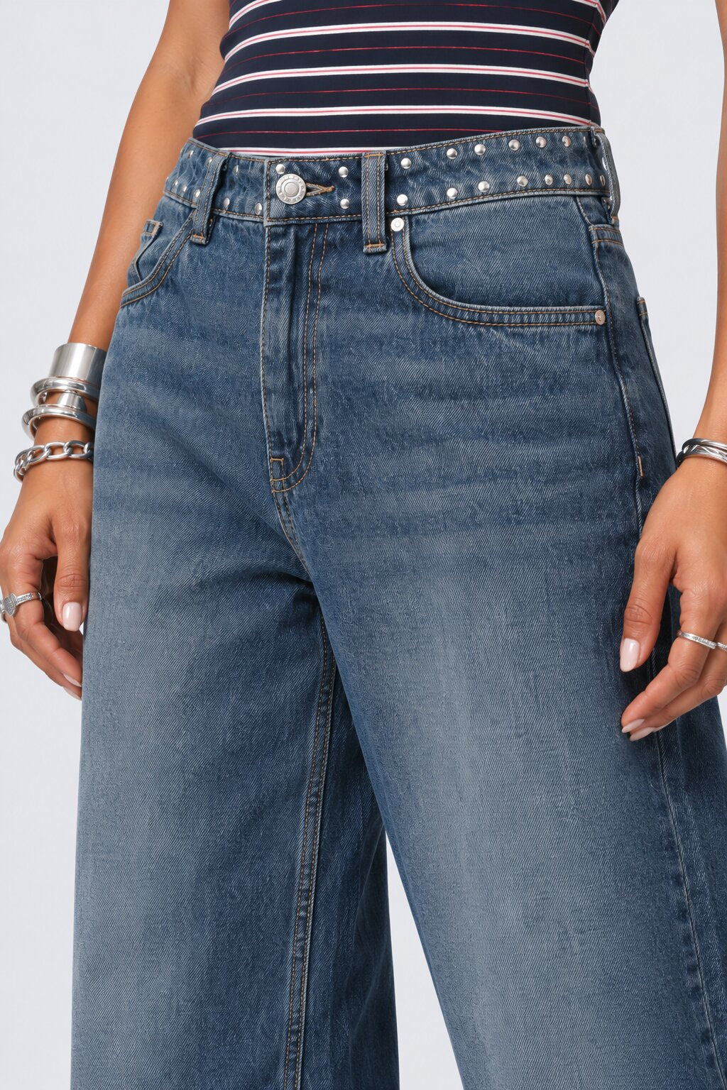 Womens Blue Solid Wide-Leg Denim Jeans - Image 9