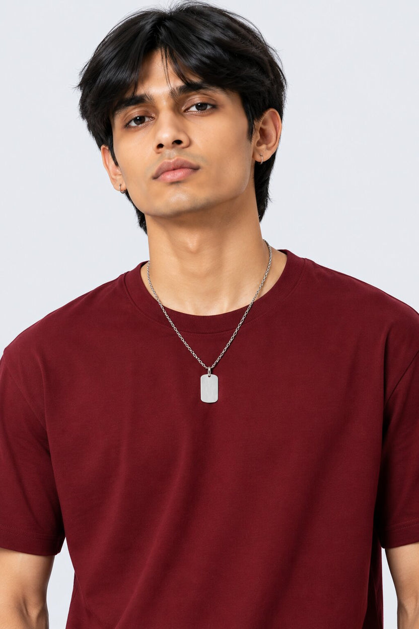 Mens Wine Solid Regular Fit T-Shirt - Image 3