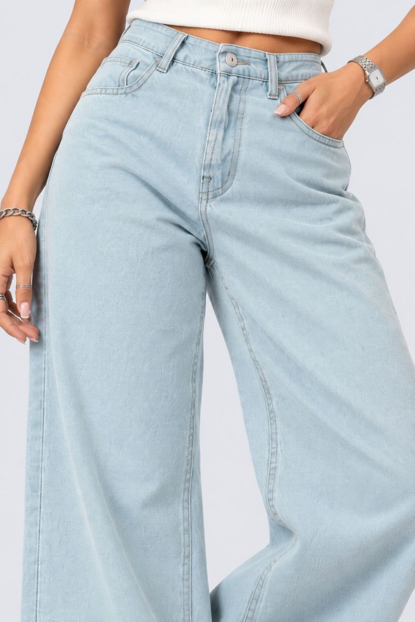 Womens Light Blue Regular Fit Jeans With 5 Pocket - Image 3