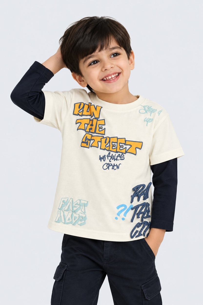 Boys Off White Graphic Print T-Shirt - Image 1