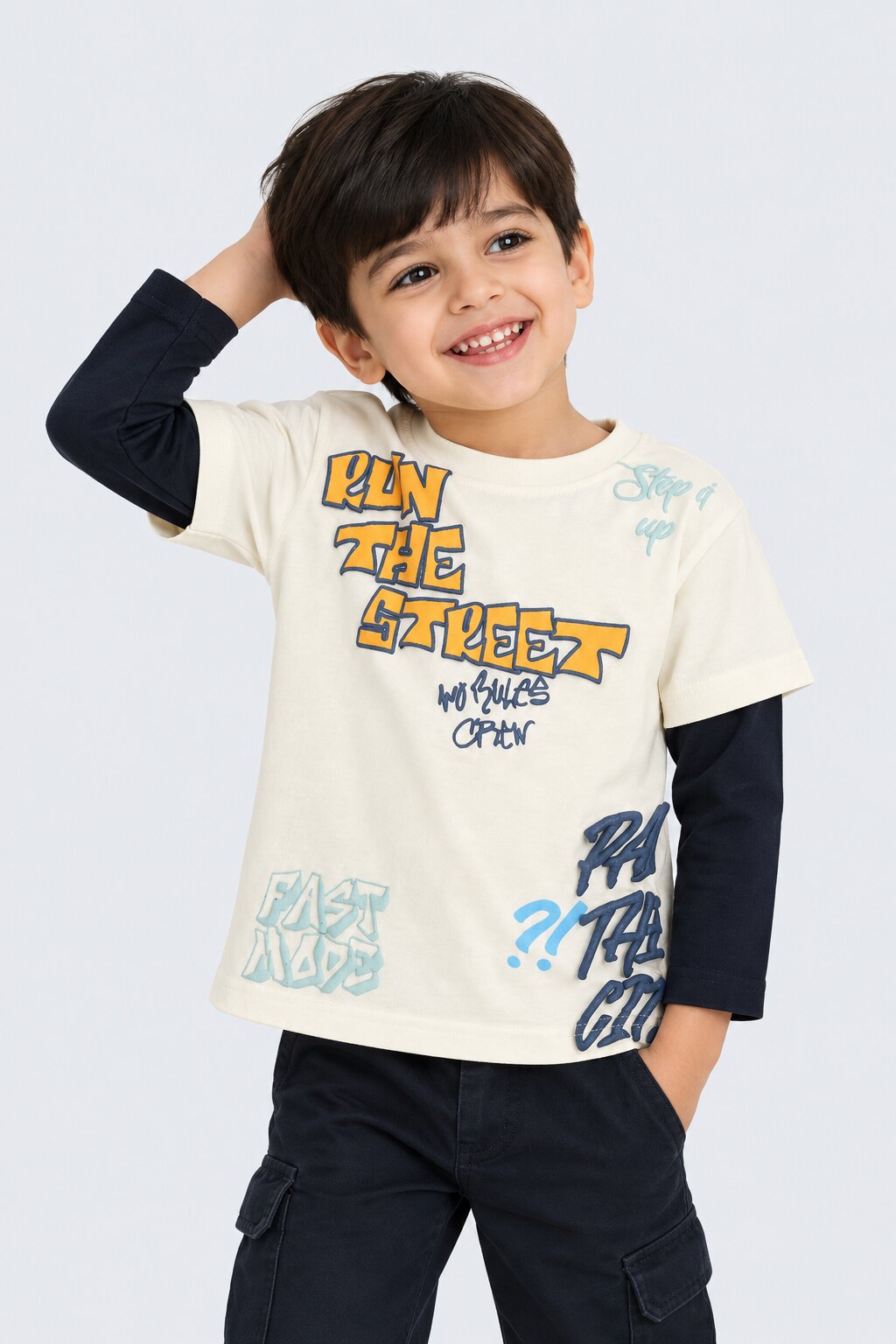 Boys Off White Graphic Print T-Shirt - Image 1