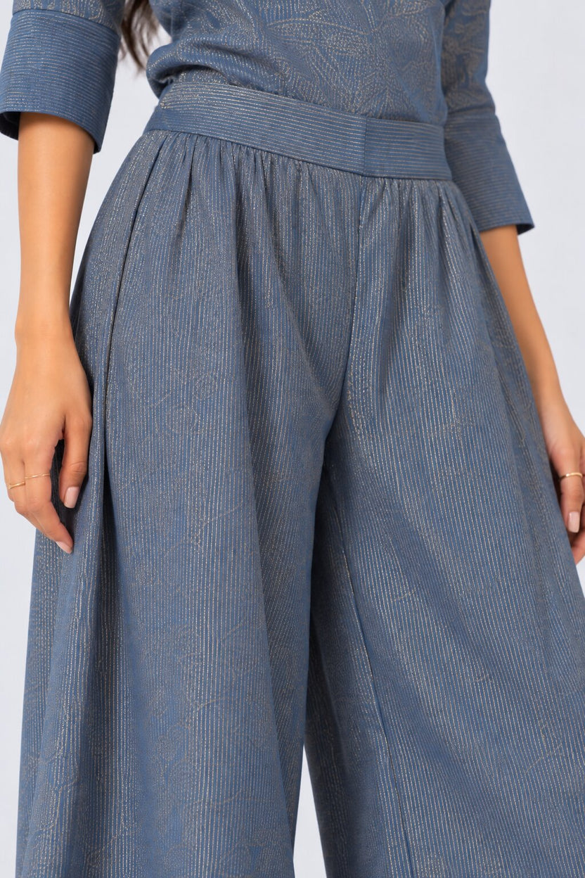Womens Blue Textured Kurta Palazzo Set - Image 4