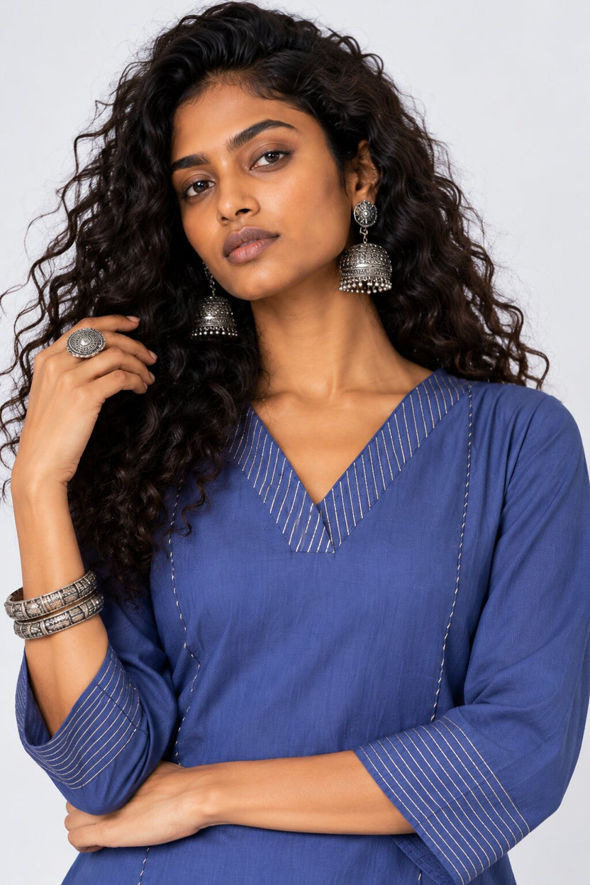Womens Blue Solid V-Neck Kurta Pant Set - Image 8