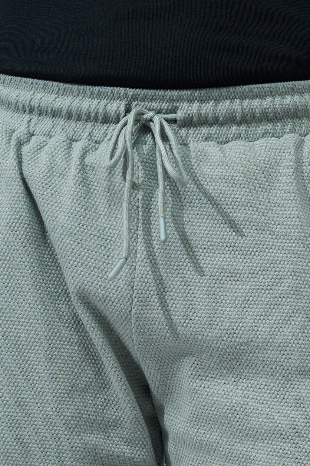 Light Green Solid Regular Fit Shorts for Men - Image 3