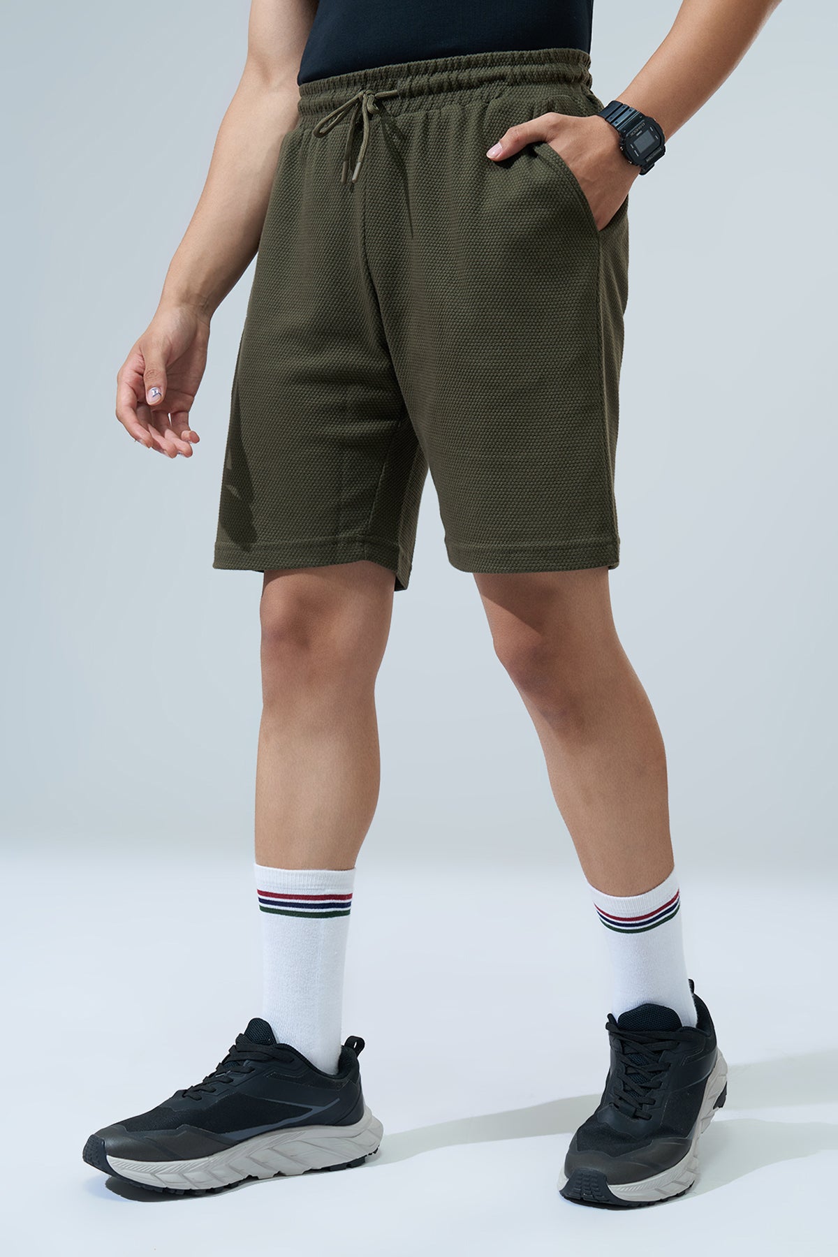 Olive Solid Regular Fit Shorts for Men - Image 4