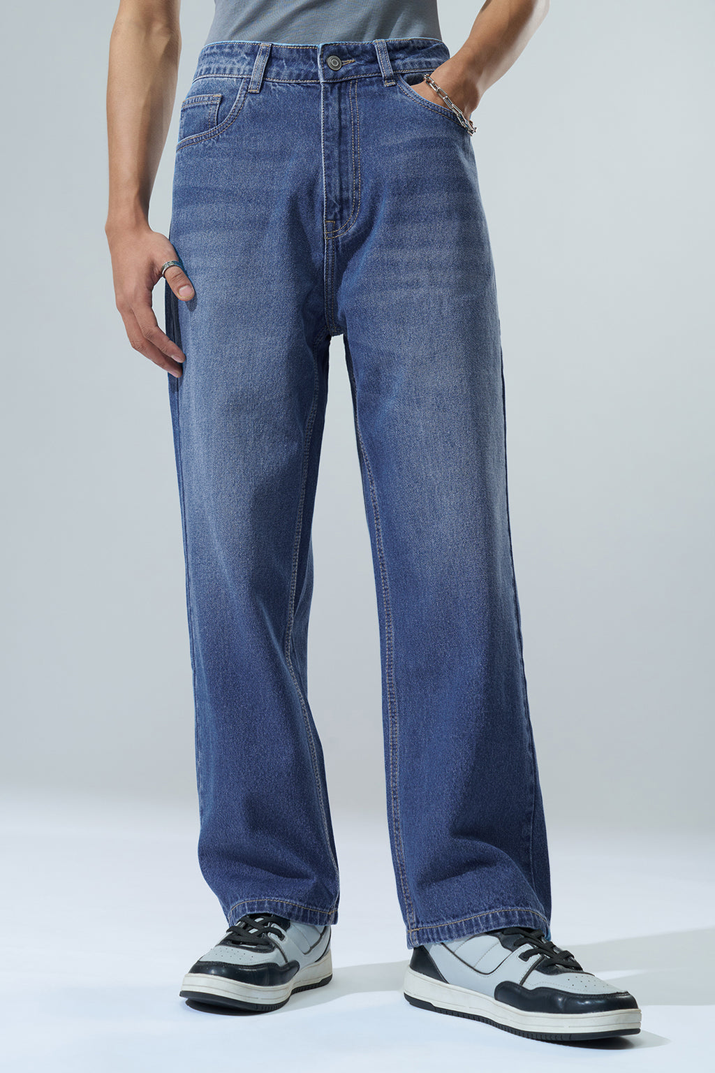 Medium Blue Solid Baggy Fit Jeans for Men - Image 2