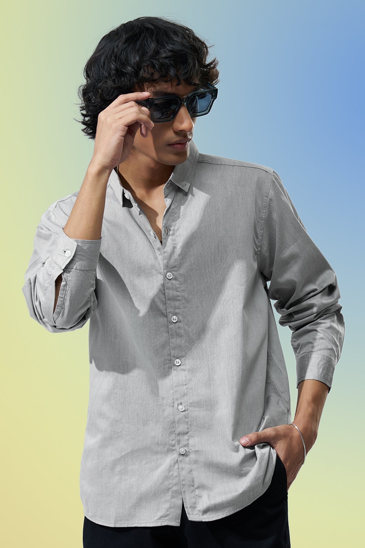 Grey Solid Regular Fit Casual Shirt for Men - Image 1