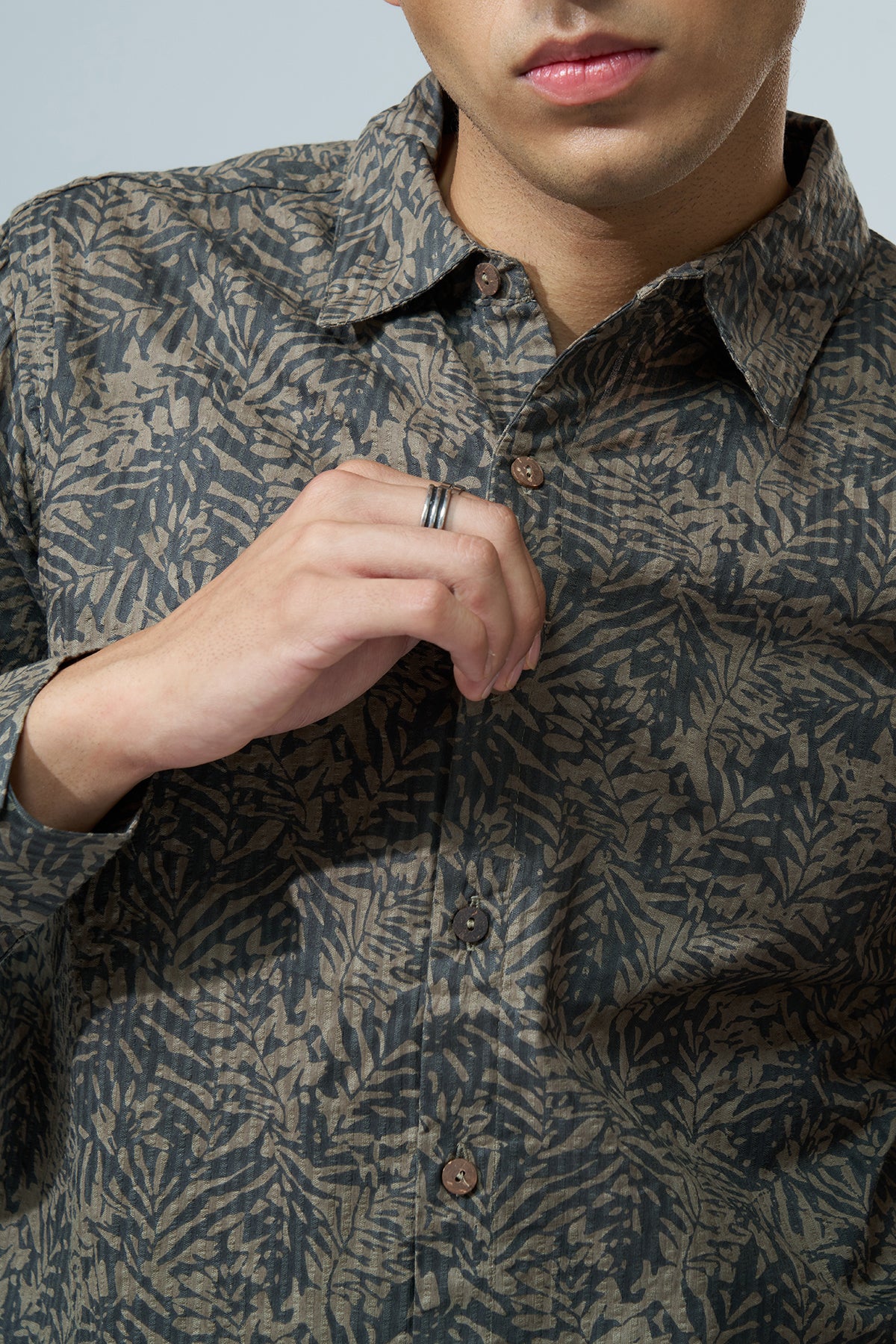 Olive Leaf Printed Regular Fit Shirt for Men - Image 3