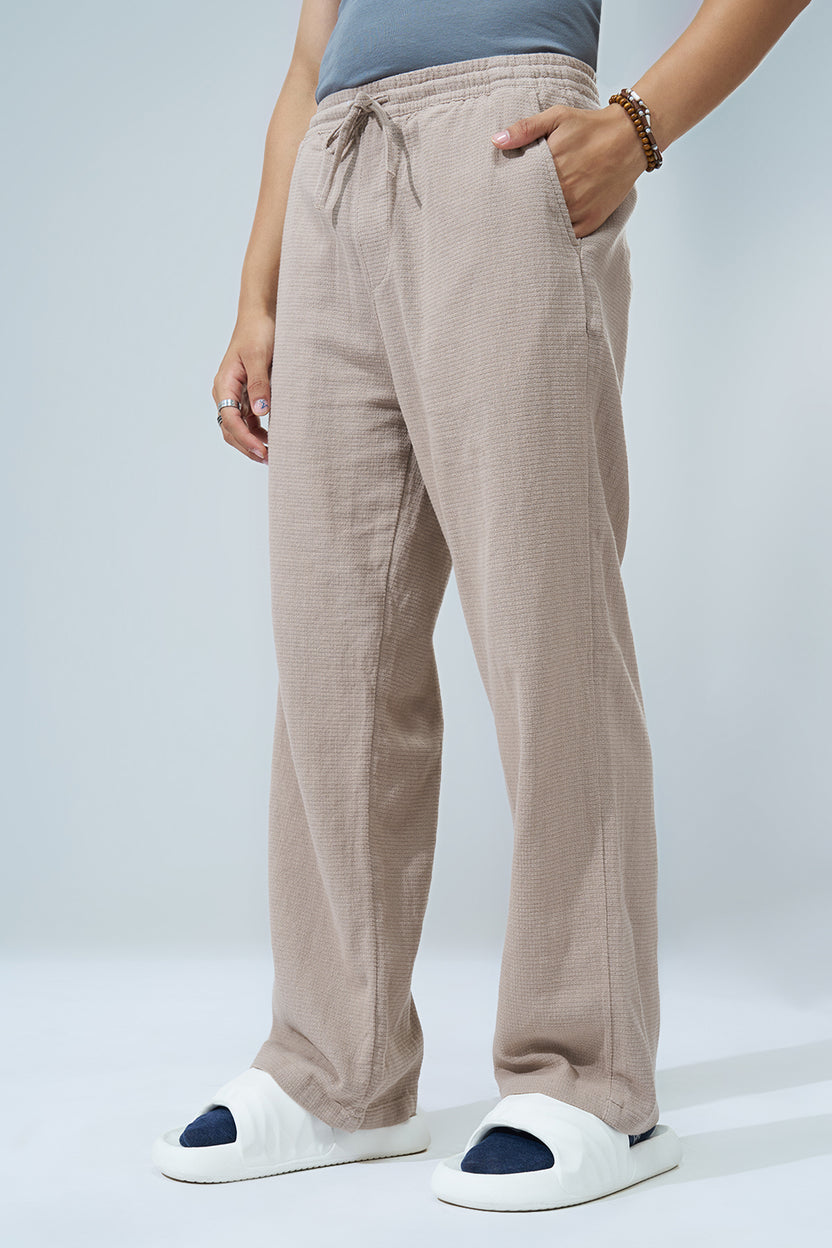 Beige Solid Regular Fit Trouser for Men - Image 4