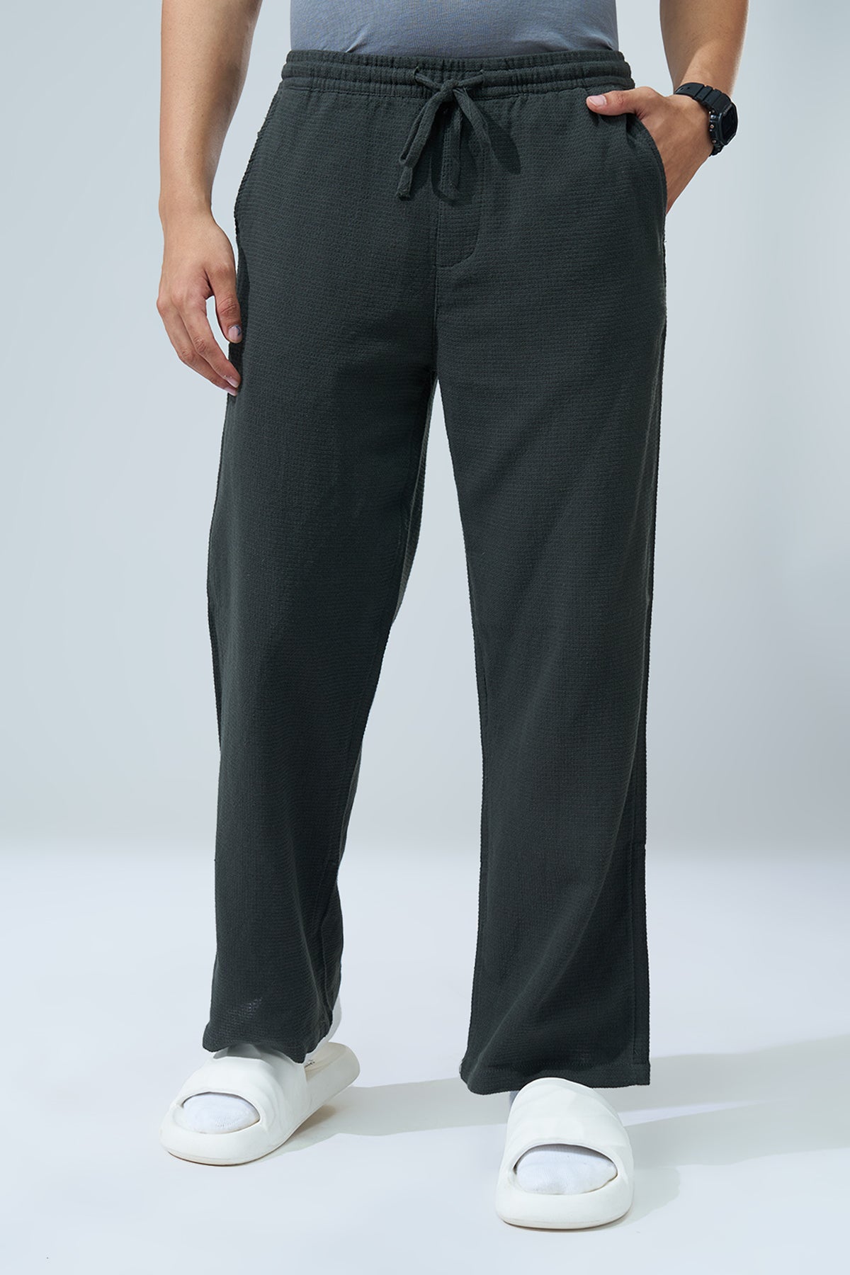 Olive Solid Regular Fit Trouser for Men - Image 2