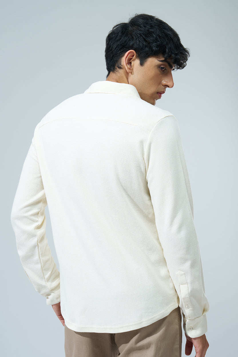 Off White Solid Regular Fit Shirt For Men - Image 5