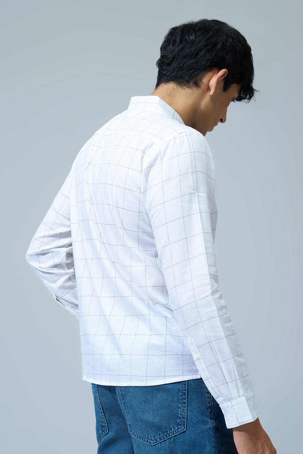 White Checked Regular Fit Shirt For Men - Image 5