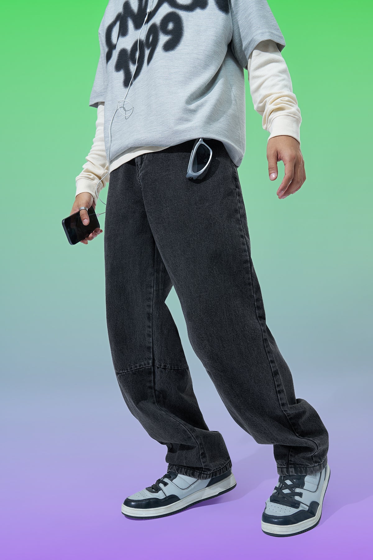 Black Washed Barrel Fit Jeans for Men - Image 1
