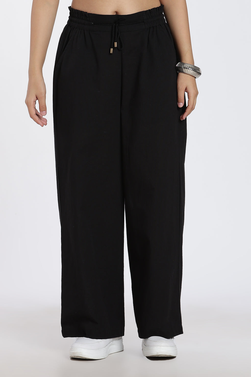 Black Regular Fit Pant With 2 Pocket for Women - Image 2