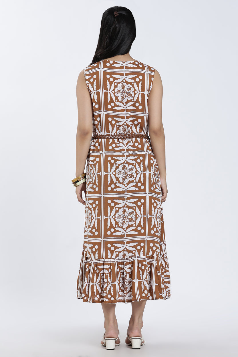 Brown Gathered Regular Fit Dress For Women - Image 5