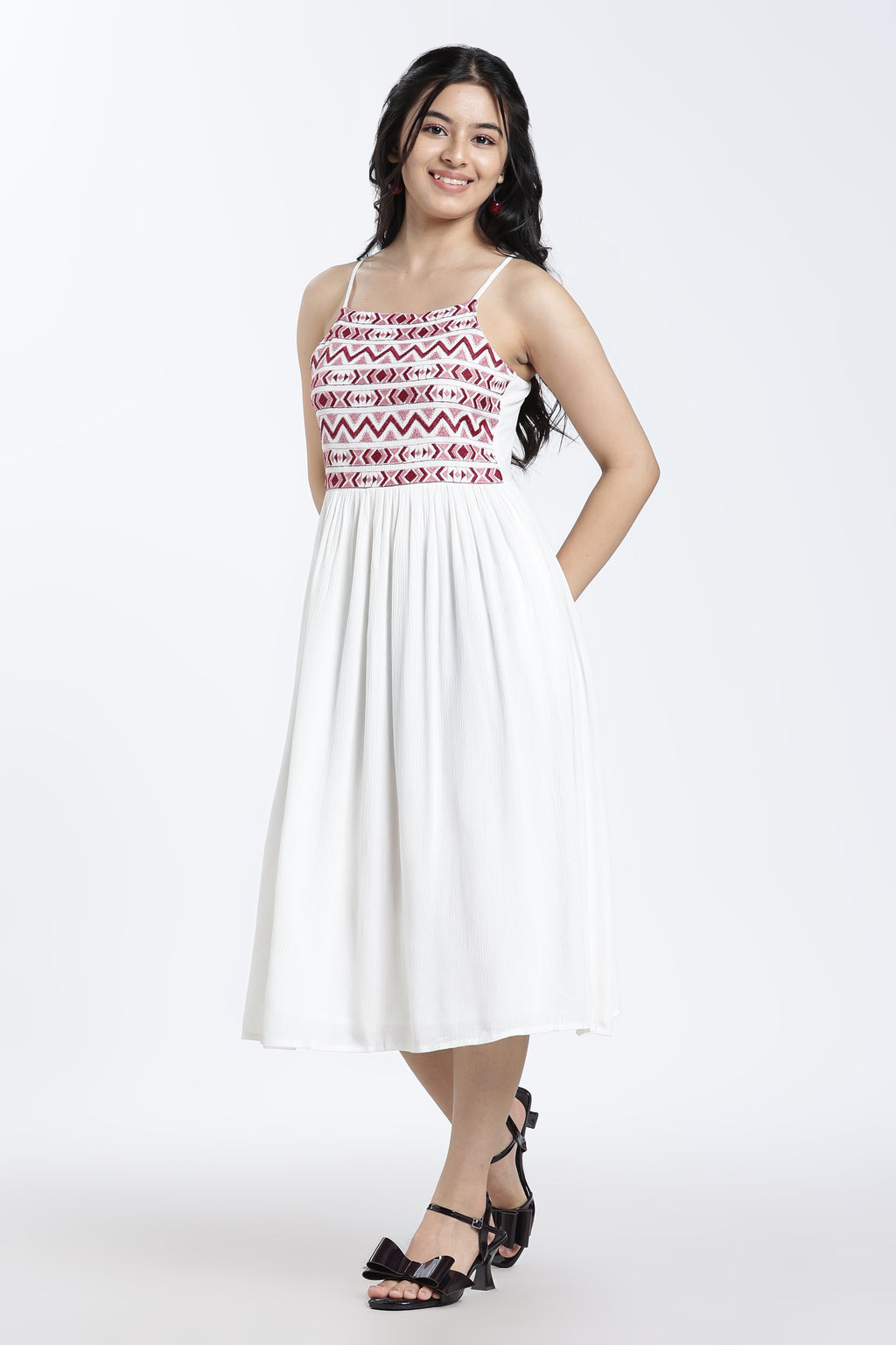 Off White Shoulder Straps Sleeves Regular Fit Dress For Women - Image 4