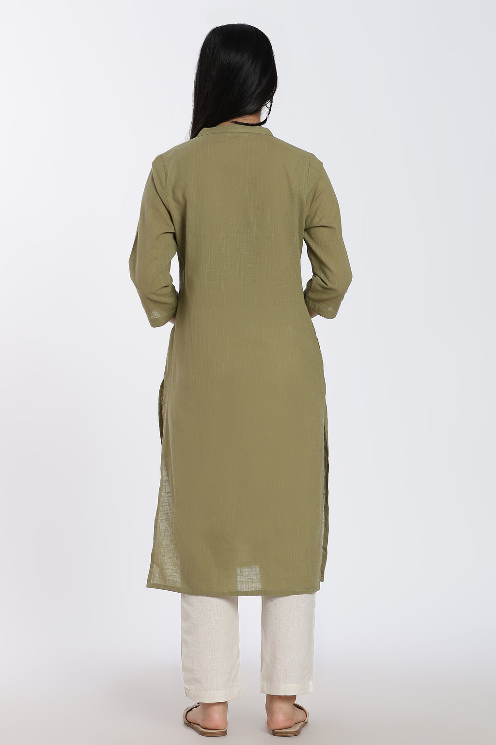 Olive Embroidered Regular Fit Kurta for Women - Image 5