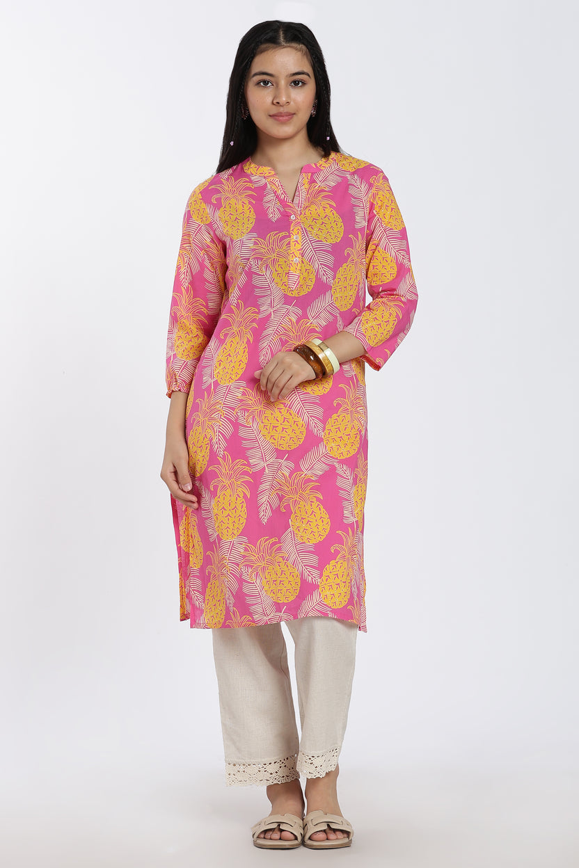 Pink Tropical Regular Fit Kurta For Women - Image 6