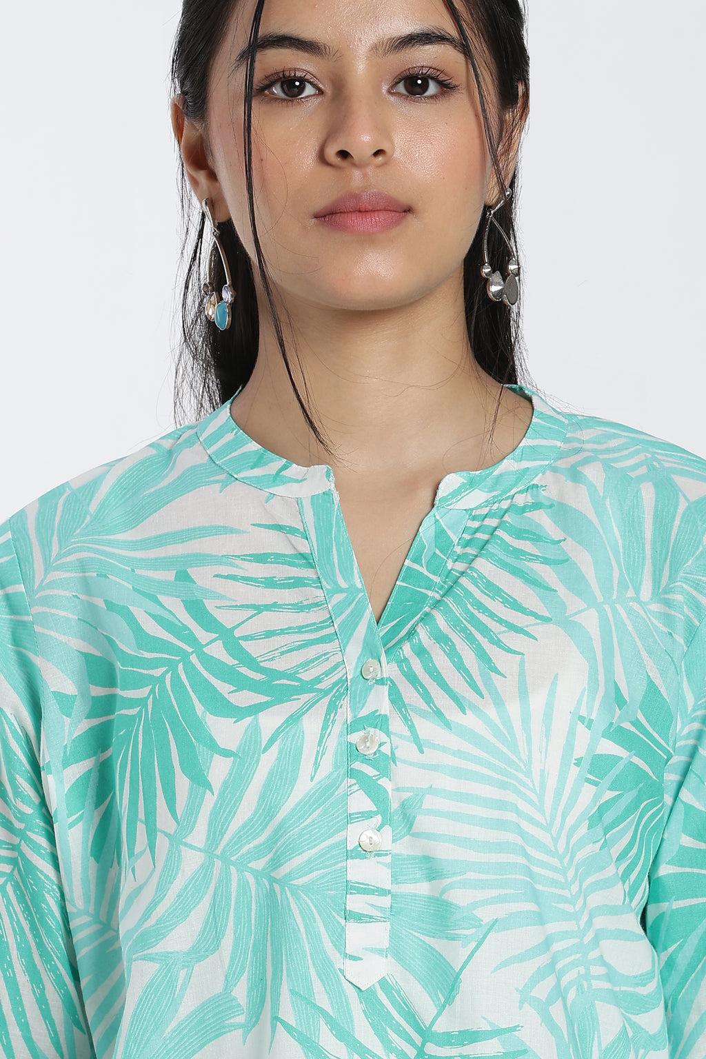 Aqua Leaf Print Regular Fit Kurta for Women - Image 7