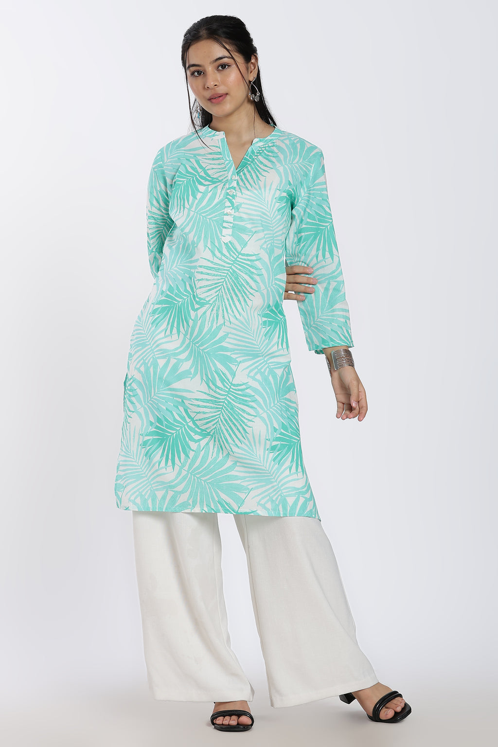 Aqua Leaf Print Regular Fit Kurta for Women - Image 6