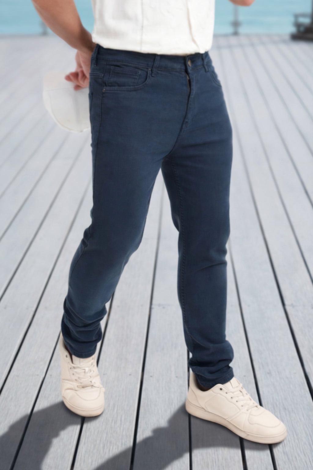 Navy Solid Slim Fit Jeans for Men - Image 1