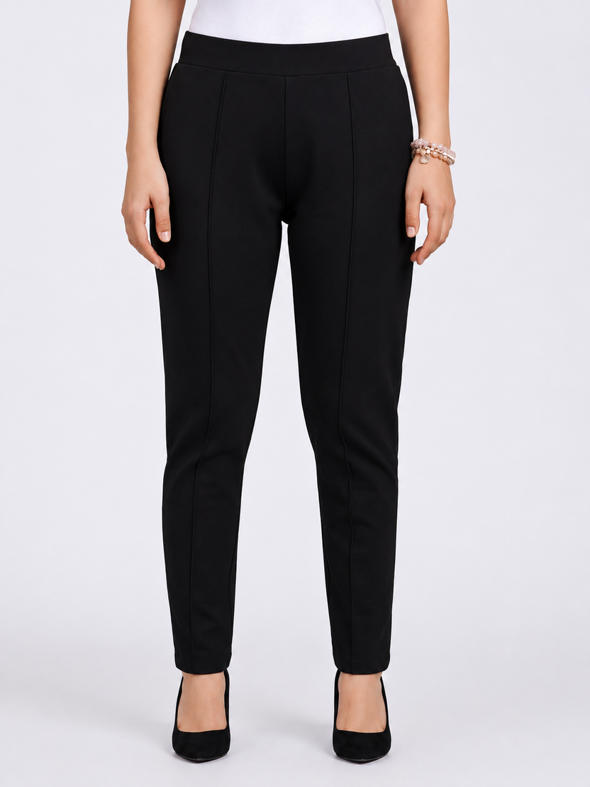 Black Solid Slim Fit Trouser for Women - Image 1