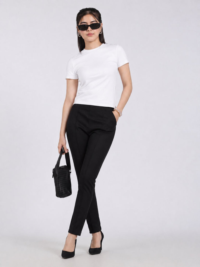 Black Solid Slim Fit Trouser for Women - Image 5