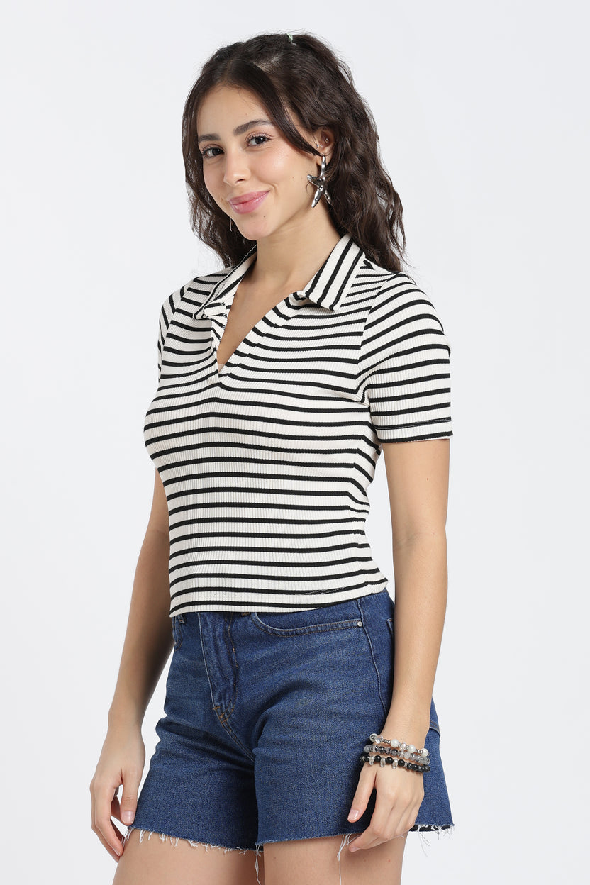 White Cotton Blend Regular Fit Polo T-Shirt for Women - Image 4