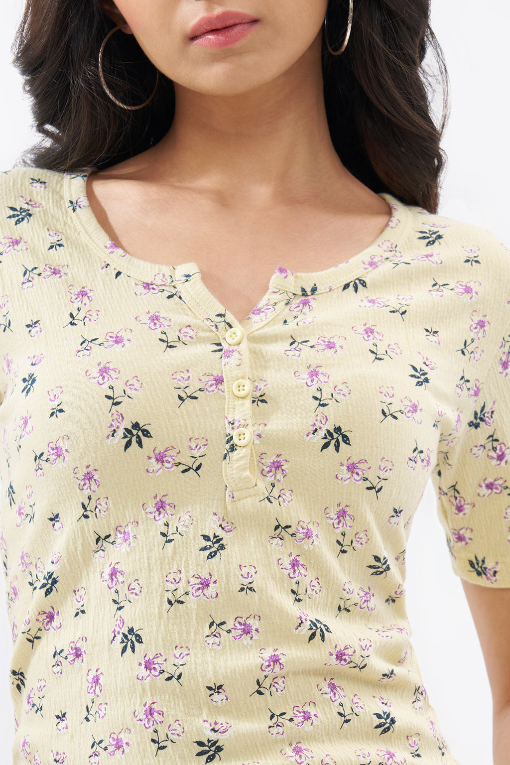 Light Yellow Floral Print Top for Women - Image 3
