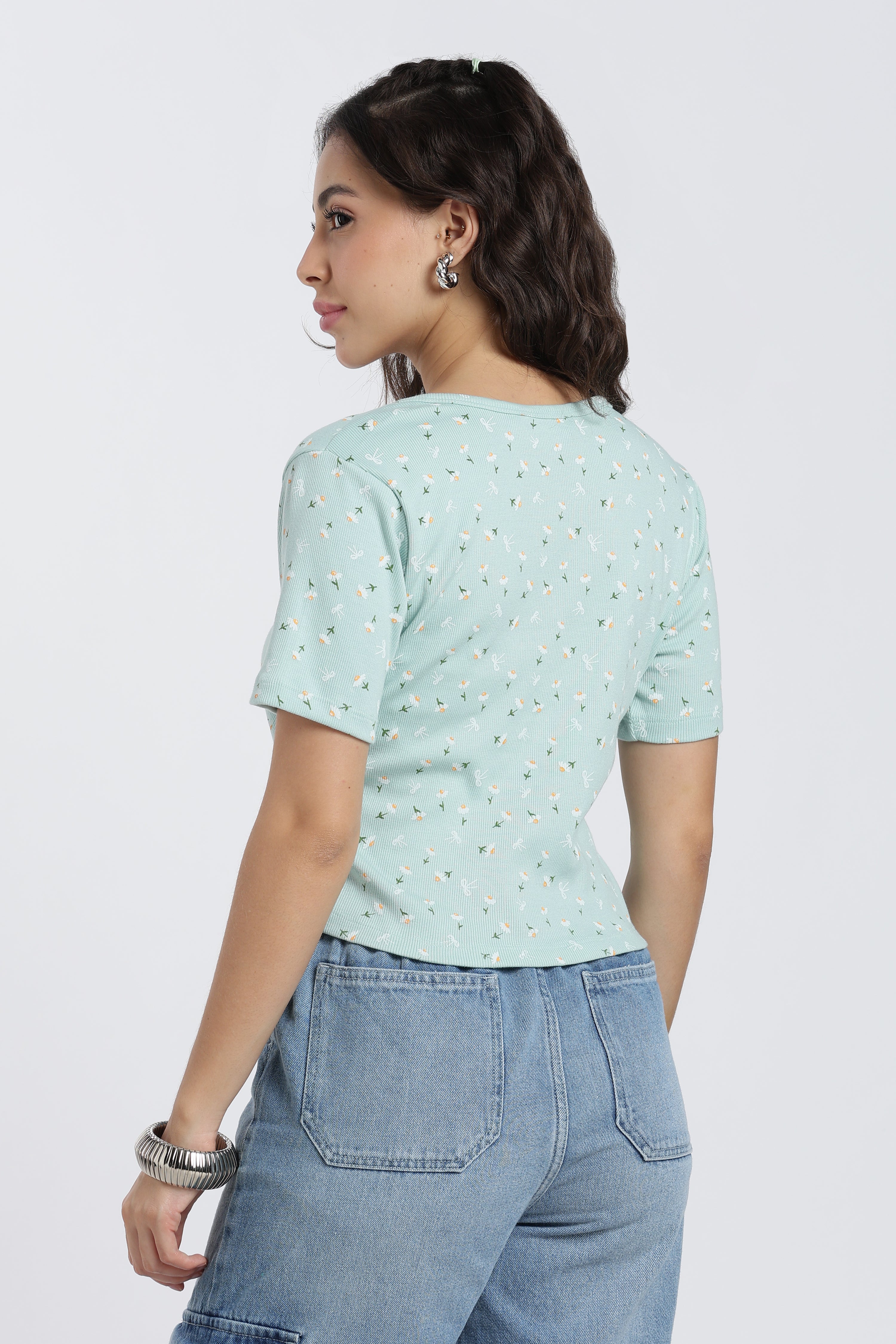 Light Blue Floral Print Regular Fit Top for Women - Image 5