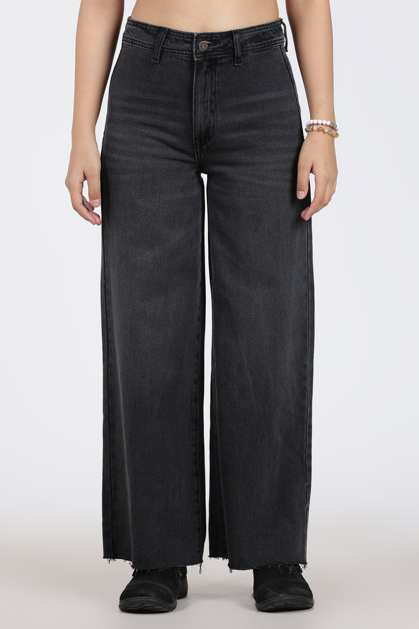 Black Regular Fit Jeans for Women - Image 2