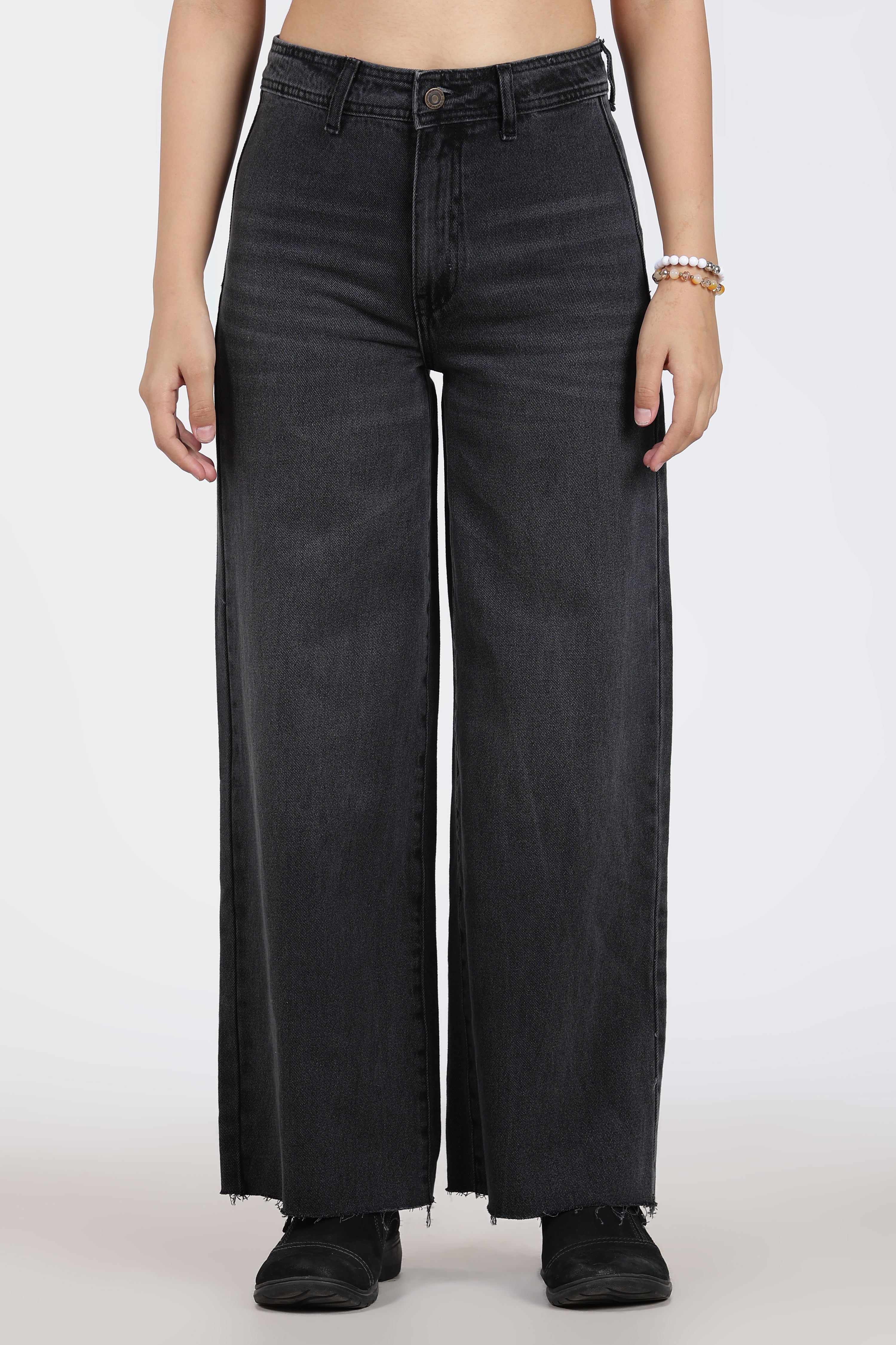 Black Regular Fit Jeans for Women - Image 2