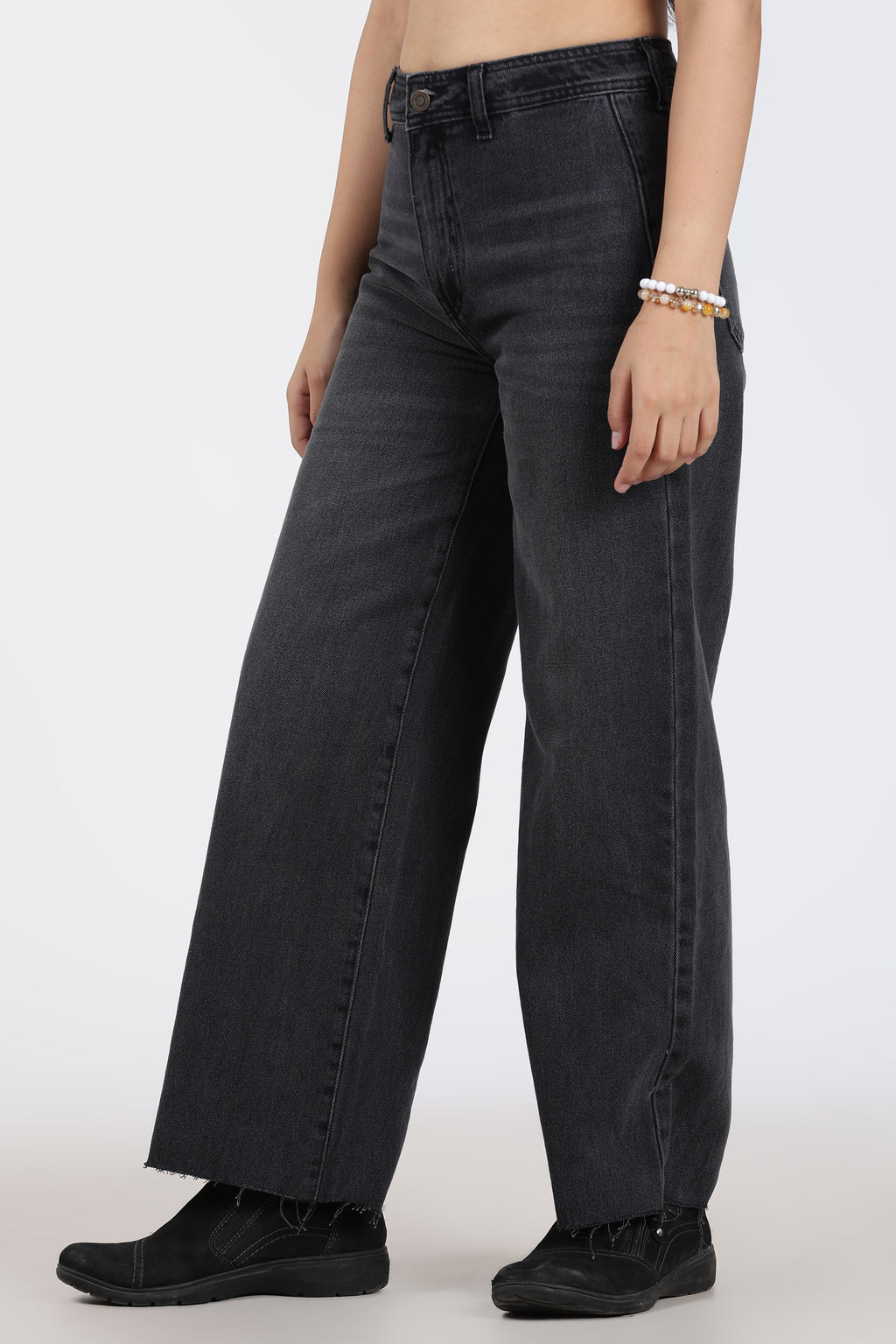 Black Regular Fit Jeans for Women - Image 4
