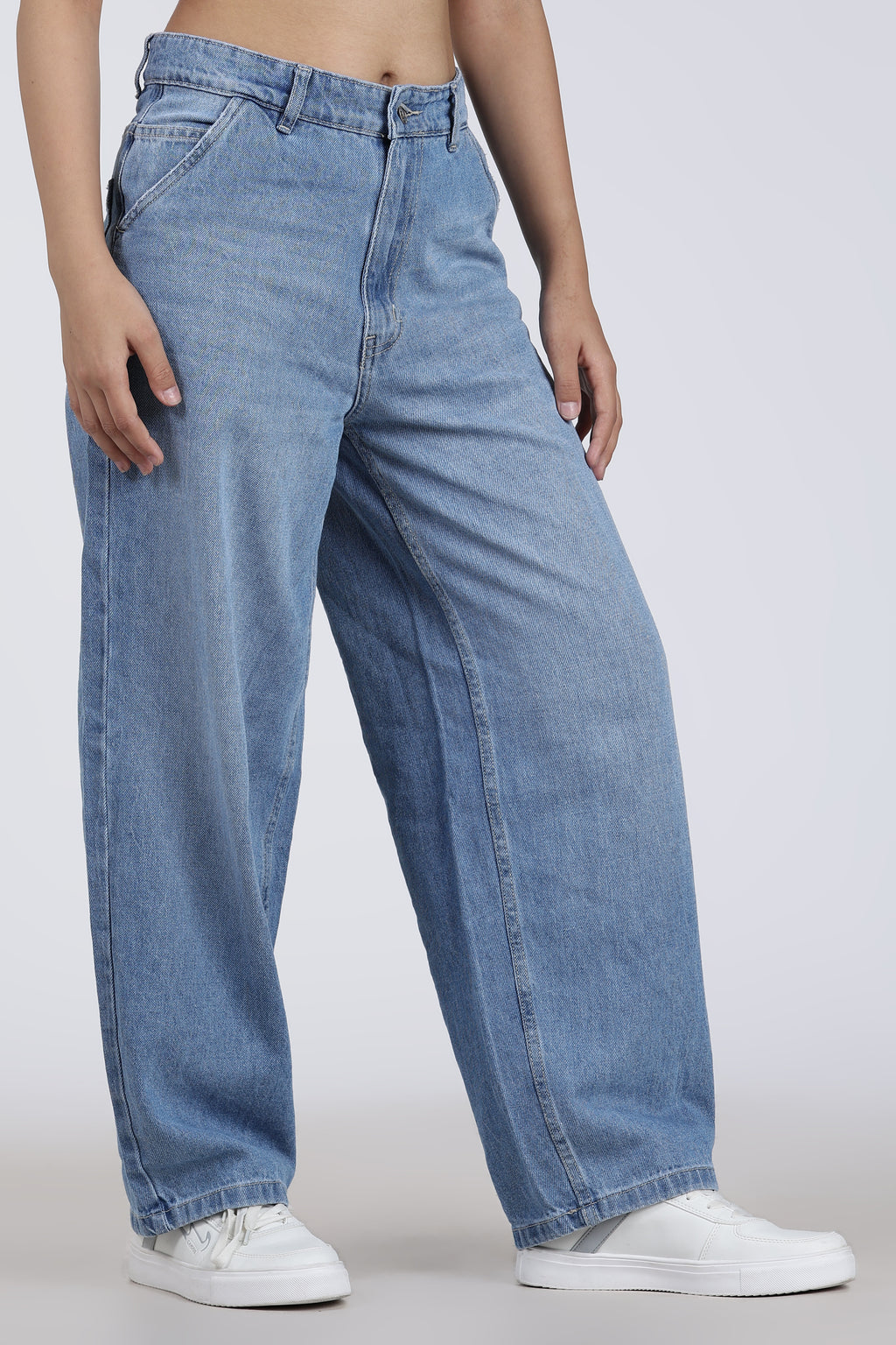 Light Blue 5 Pocketed Regular Fit Jeans for Women - Image 4
