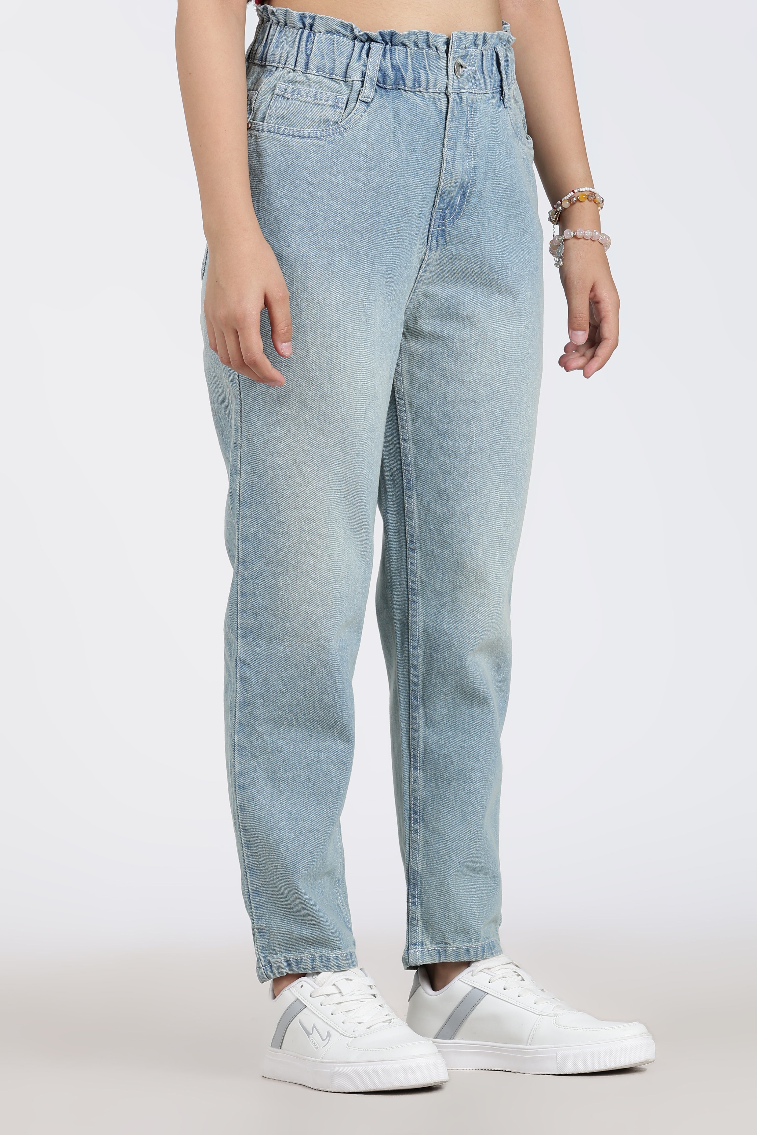 Light Blue 5 Pocketed Regular Fit Jeans for Women - Image 4