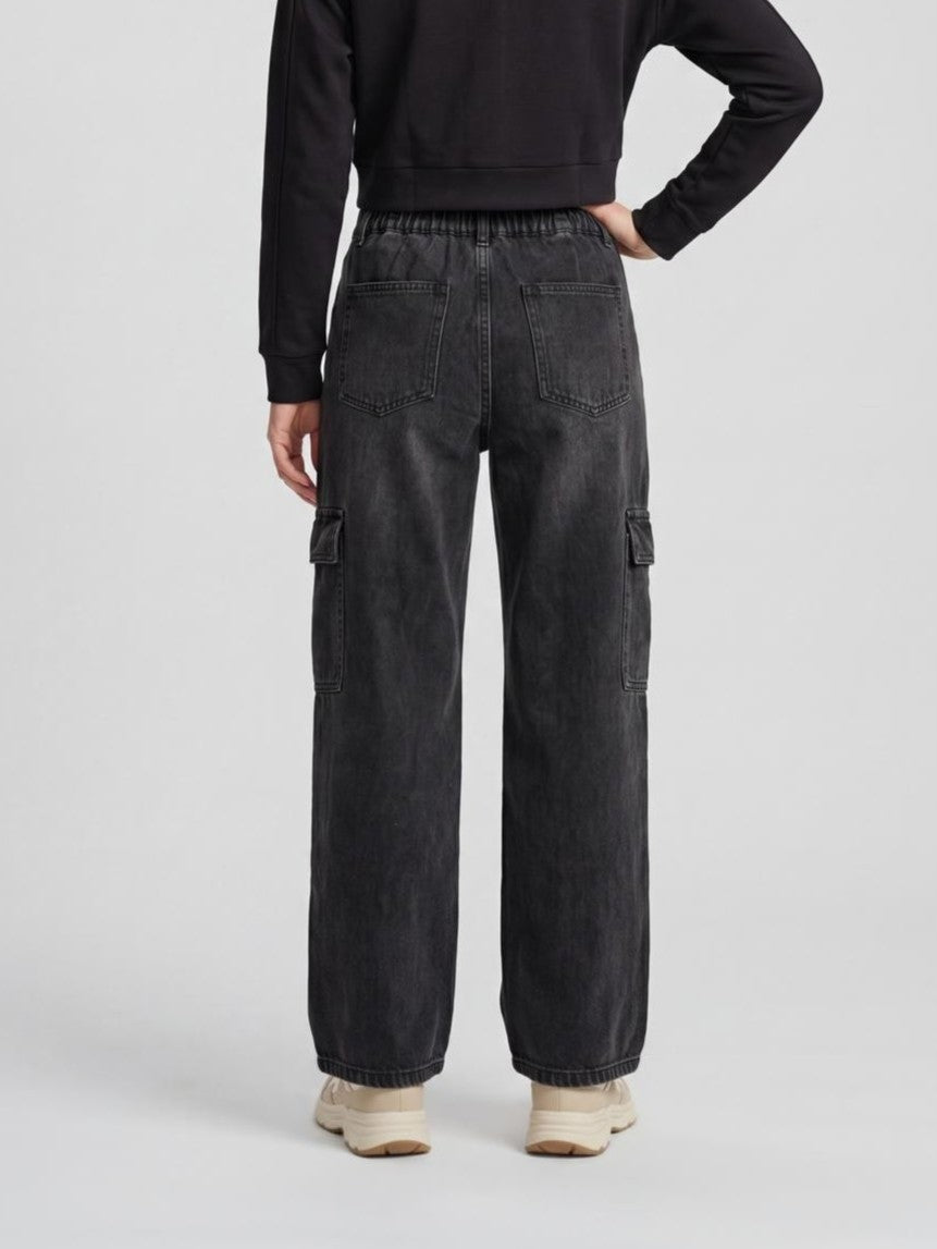 Charcoal Regular Fit Cargo Jeans for Women - Image 5