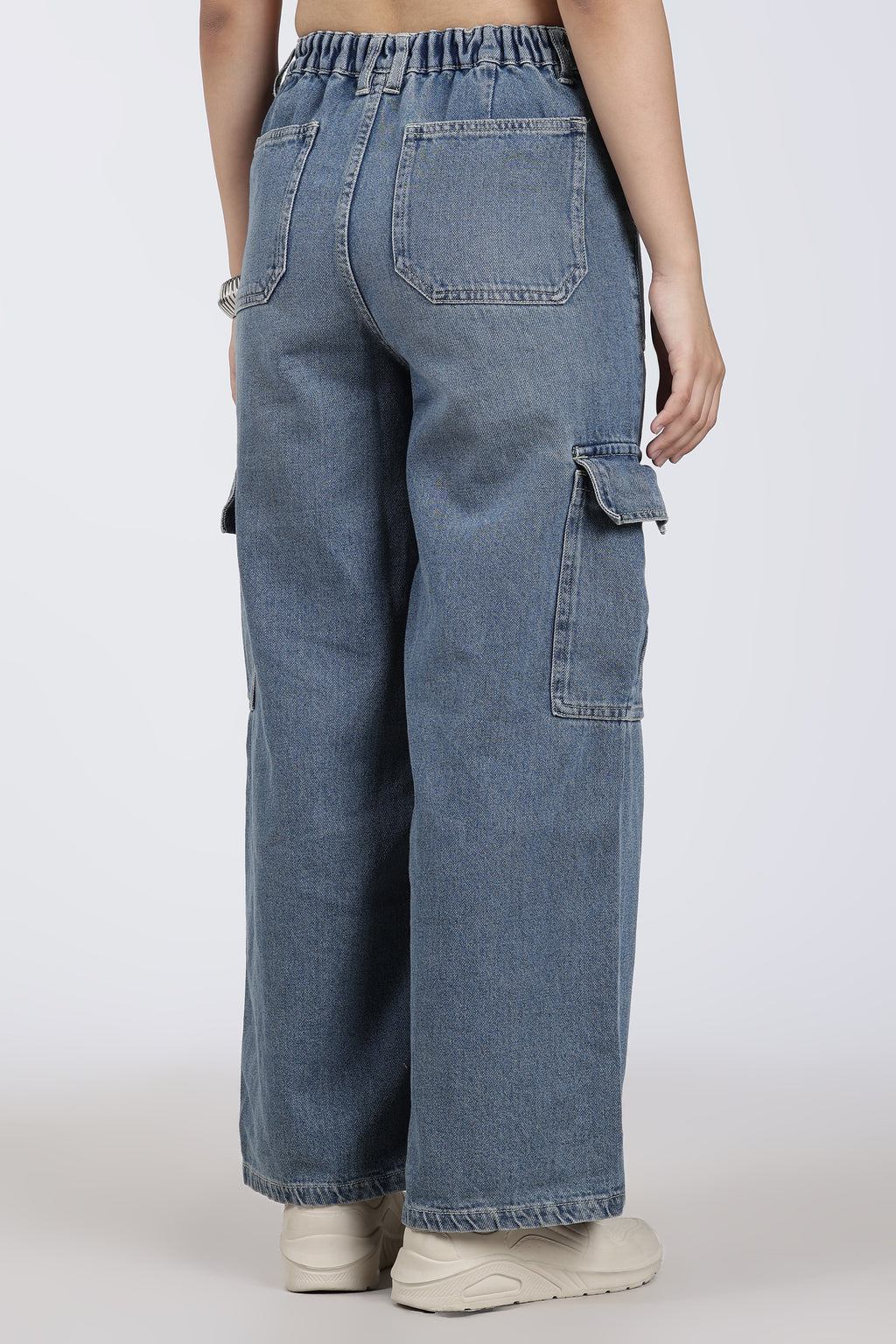 Blue 6 Pocketed Regular Fit Jeans for Women - Image 5