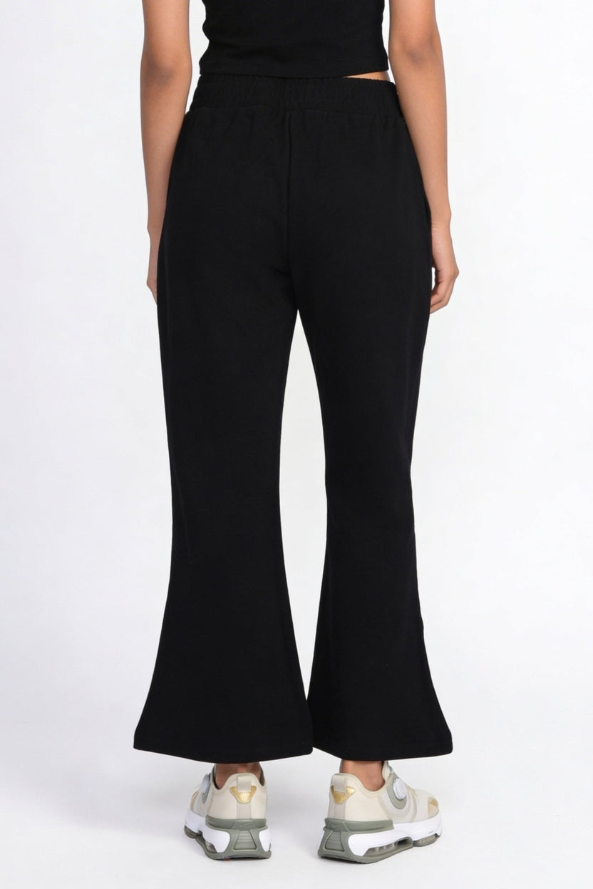 Black Solid Flared Pant for Women - Image 5