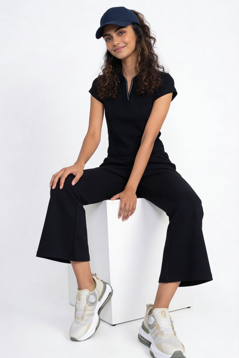Black Solid Flared Pant for Women - Image 6