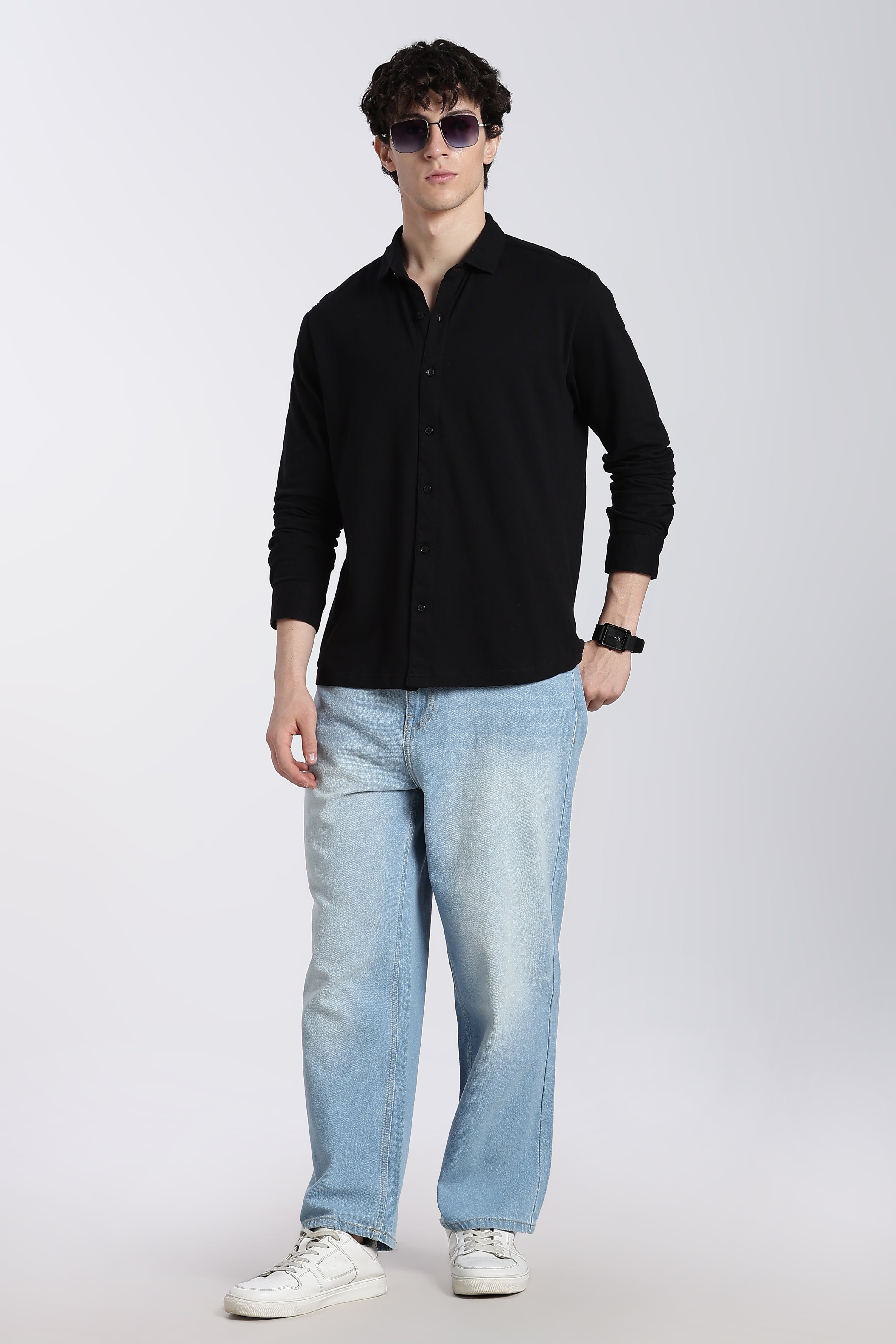Light Blue 5 Pocketed Boxy Fit Jeans for Men - Image 6