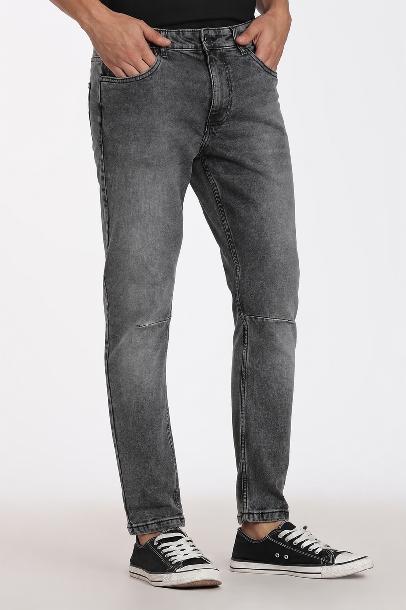 Charcoal Solid Carrot Fit Jeans For Men - Image 4