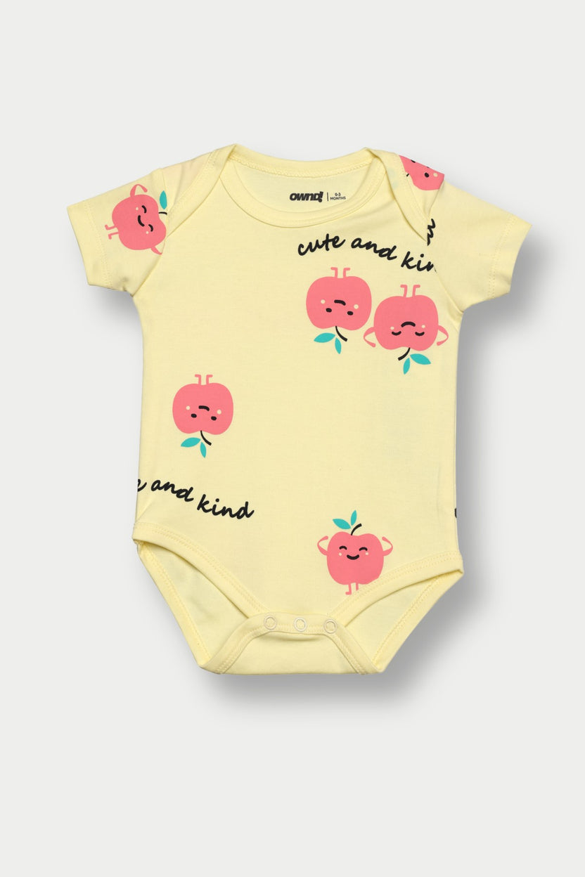 Yellow Apple Graphic Printed Regular Fit Gift Set for Infant Girls - Image 3