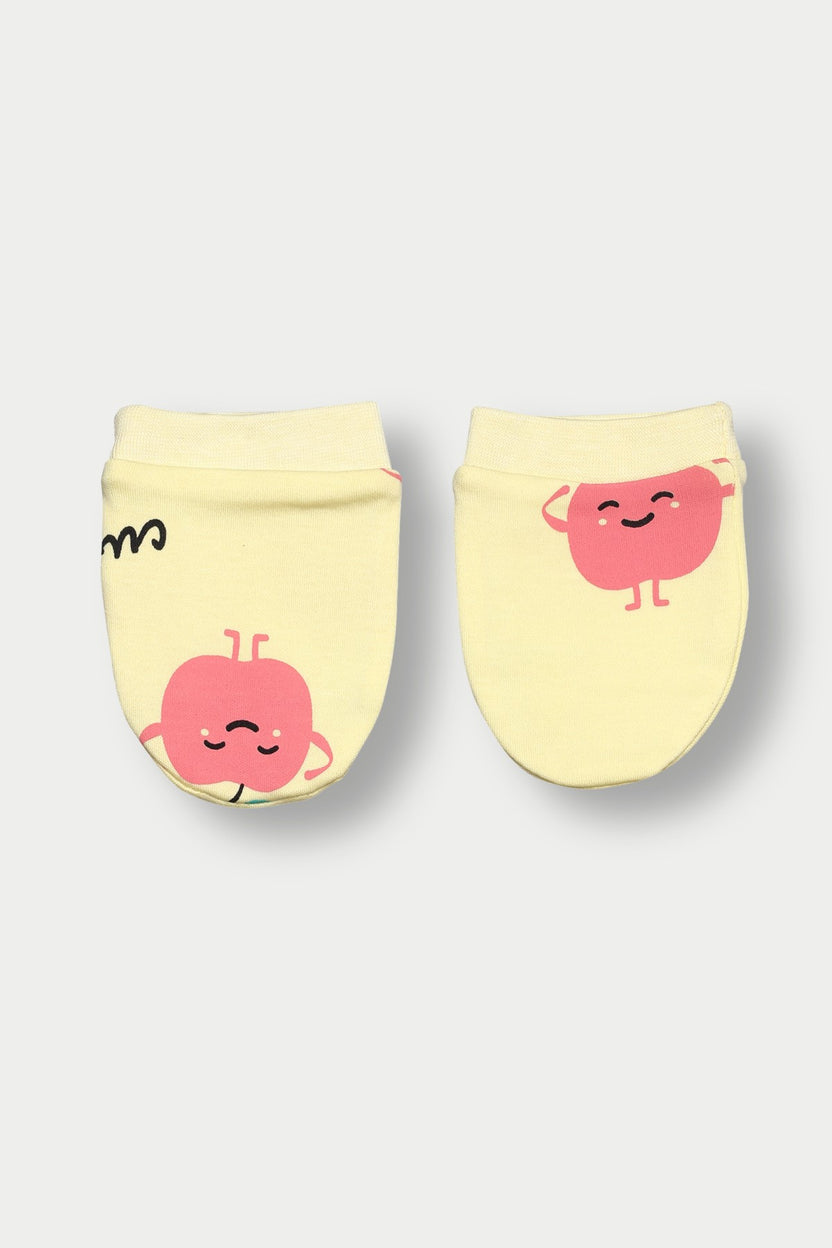 Yellow Apple Graphic Printed Regular Fit Gift Set for Infant Girls - Image 5