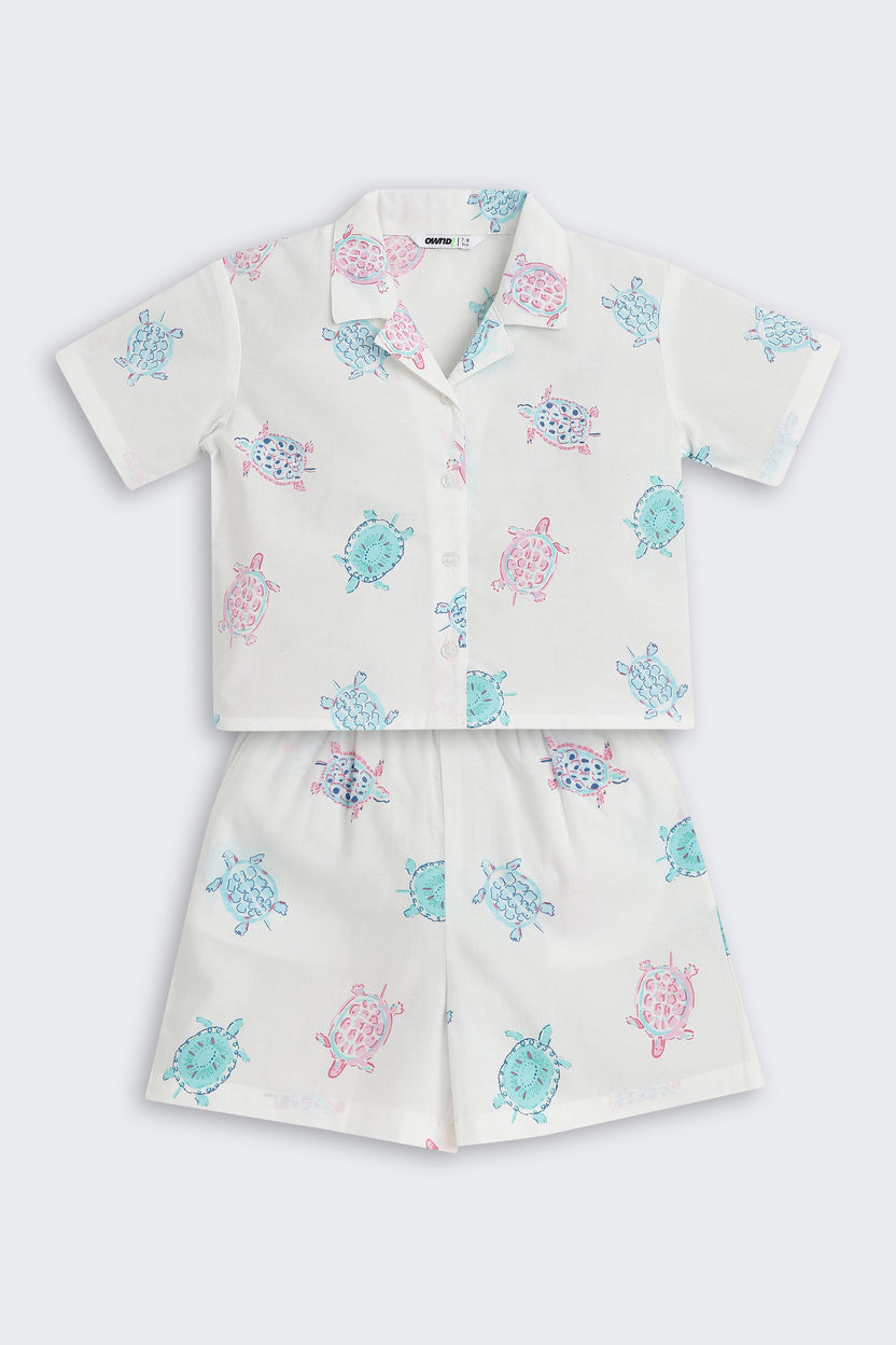 White Tortoise Printed Regular Fit Co-ord Set for Girls - Image 2