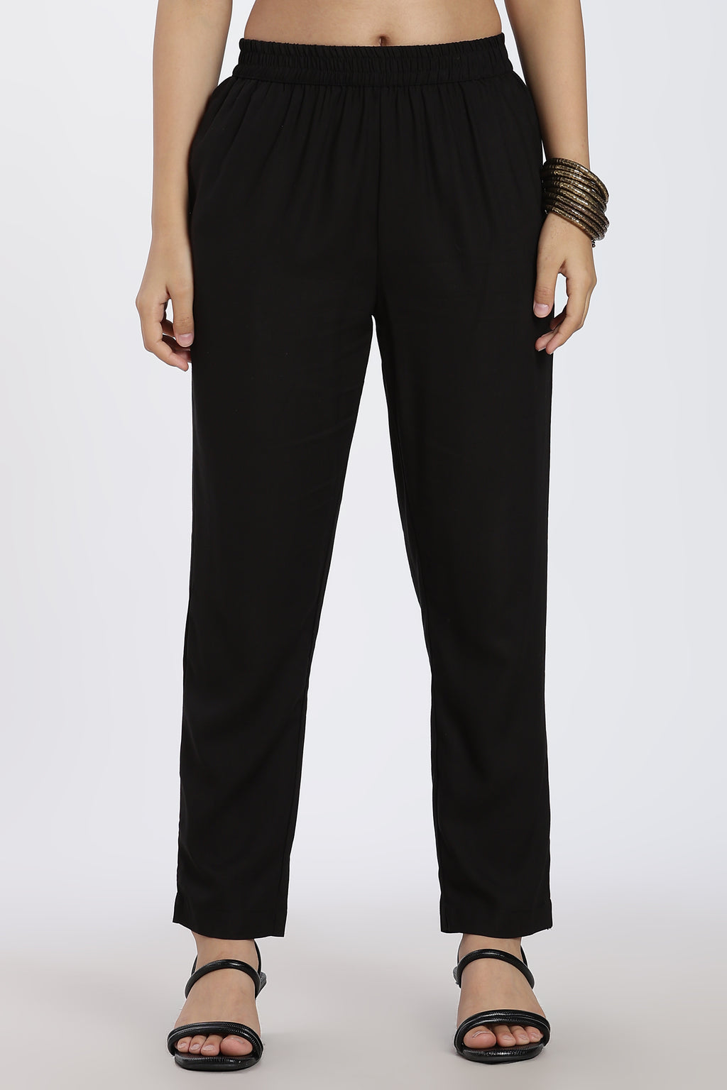 Black Regular Fit Pant With 2 Pocket for Women - Image 2