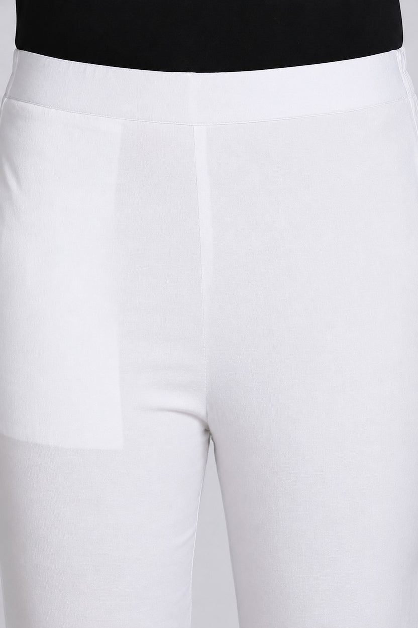 White Solid Slim Fit Pant for Women - Image 7