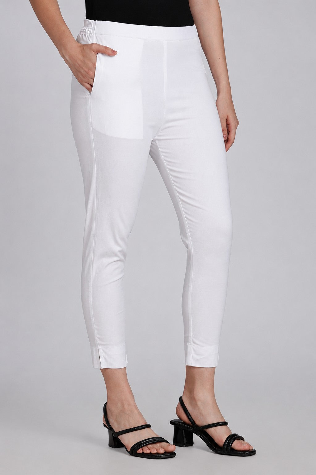 White Solid Slim Fit Pant for Women - Image 4