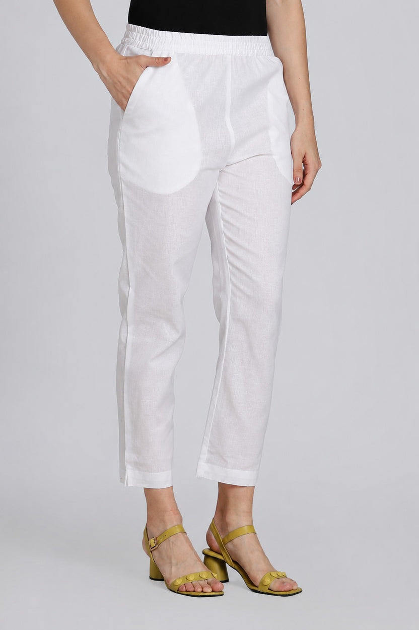 White Cotton Blend Solid Pant for Women - Image 4