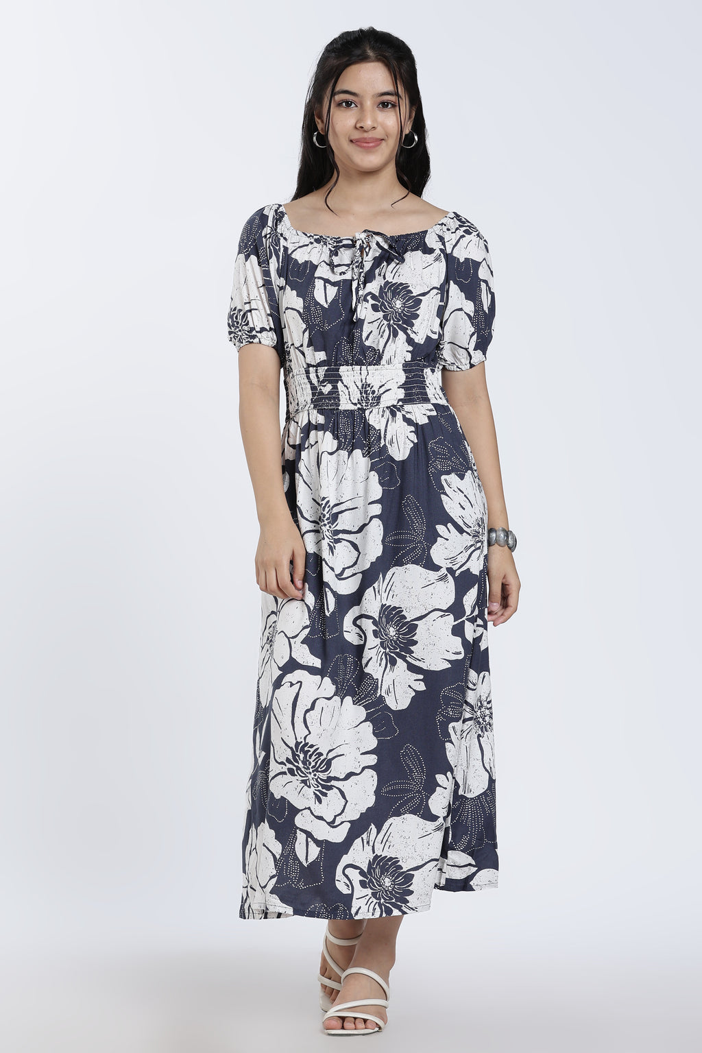 Grey Shirred Flared Fit Dress for Women - Image 2